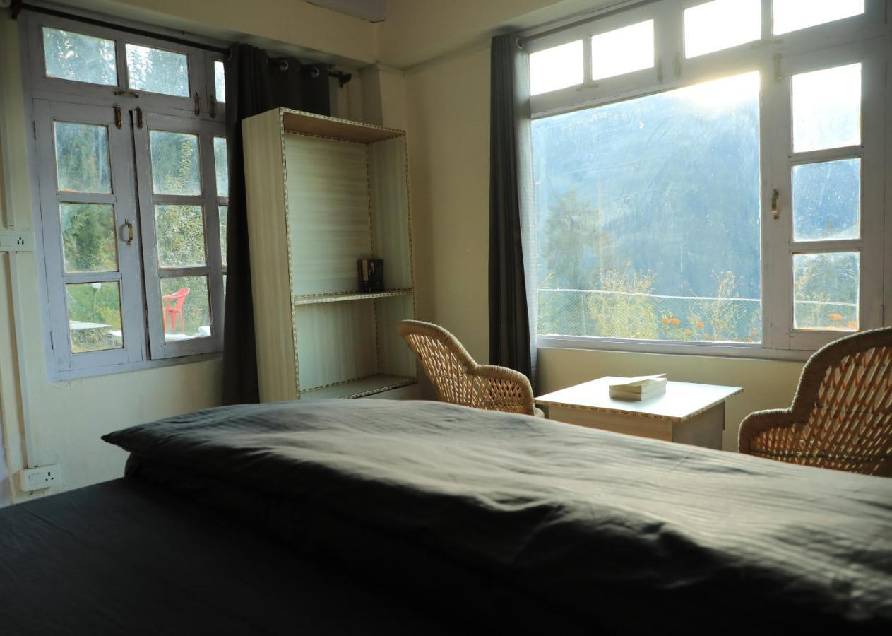 Odin Hostel Shoja Exteriér fotografie