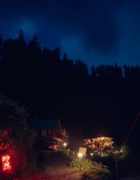 Odin Hostel Shoja Exteriér fotografie